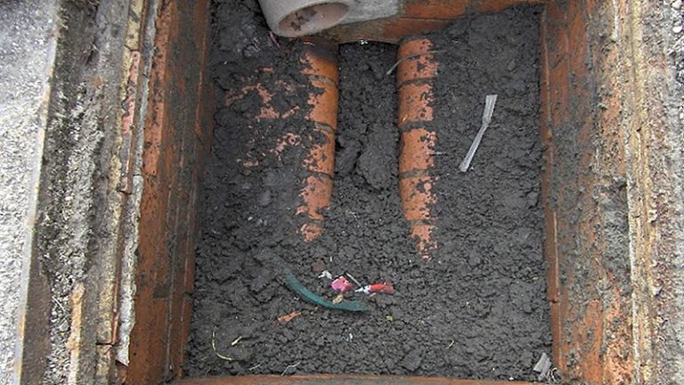 Manhole blocked